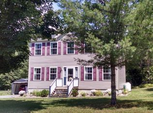 84 Trillium Dr, Lake Placid, NY 12946