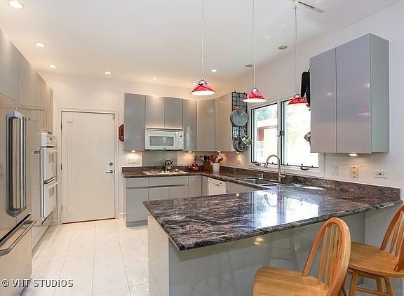 4th image of 1708 Clifton Ave