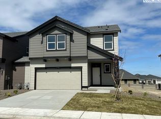 7982 Ranchland Ln, West Richland, WA 99353