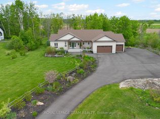 26 Synergy Way, Ottawa, ON K2W 0K3