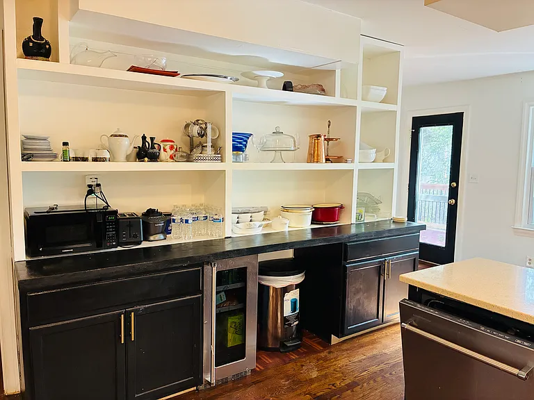 2304 Defoors Ferry Rd NW — Photo 10