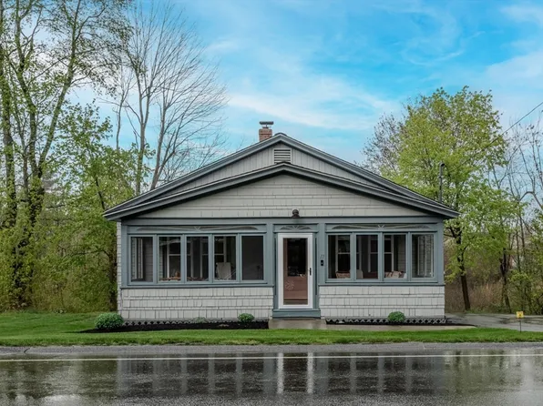 11 W Main St, Westminster, MA 01473