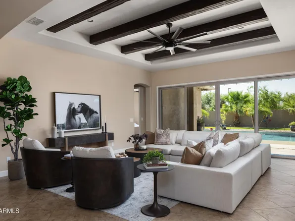 5111 S CUPERTINO Drive, Gilbert, AZ 85298