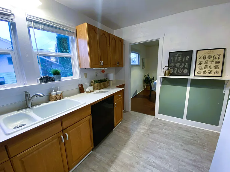 kitchen to dining room