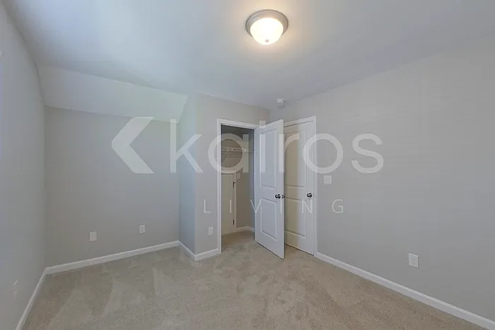 7161 Foggy River Dr — Photo 15