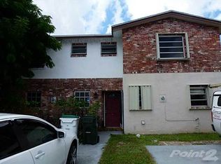 445 Sunshine Dr, Pompano Beach, FL 33066