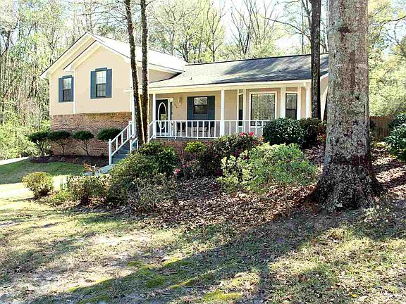2nd image of 304 E Silver Oak Dr