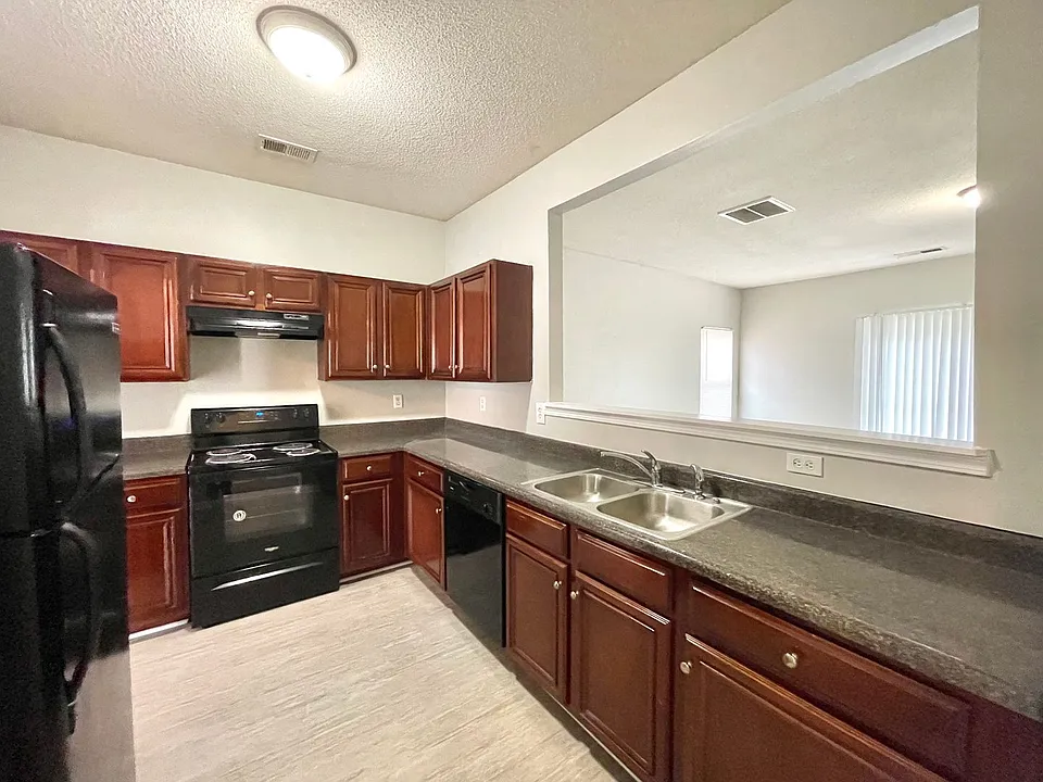 2316 Bigwood Trl