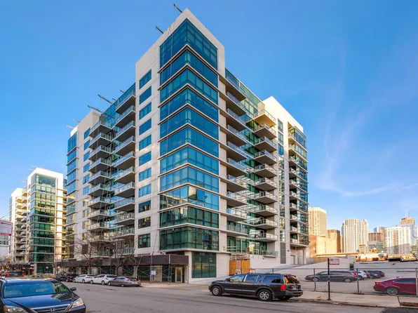 125 S Green St APT 803A, Chicago, IL 60607