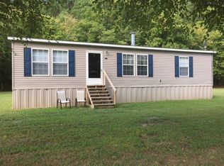 Knob Creek Rd, Bybee, TN 37713