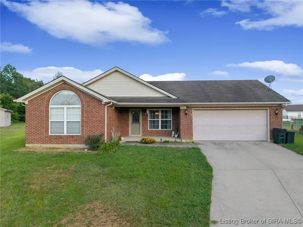 4438 Falling Leaf Drive, Sellersburg, IN 47172