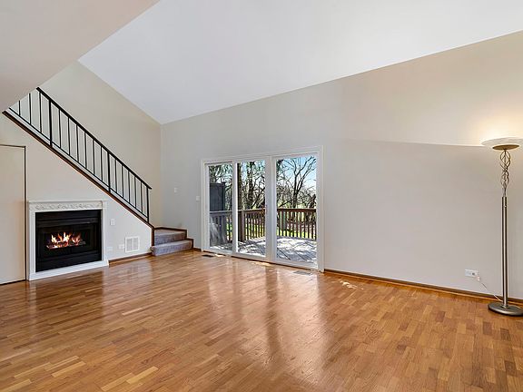 3rd image of 1512 Apple Grove Ln