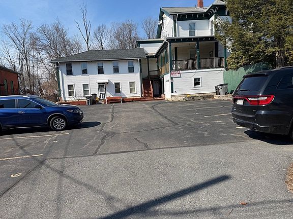3rd image of 35 Cedar St APT 2