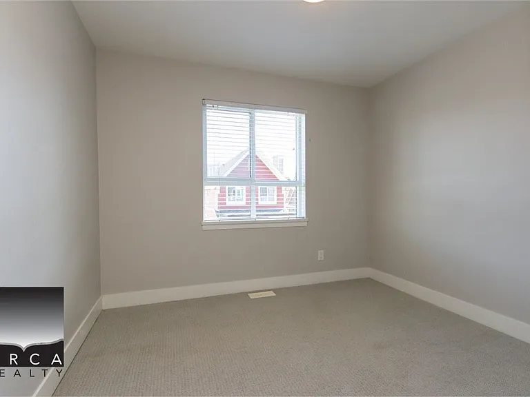 293 Camata St — Photo 23