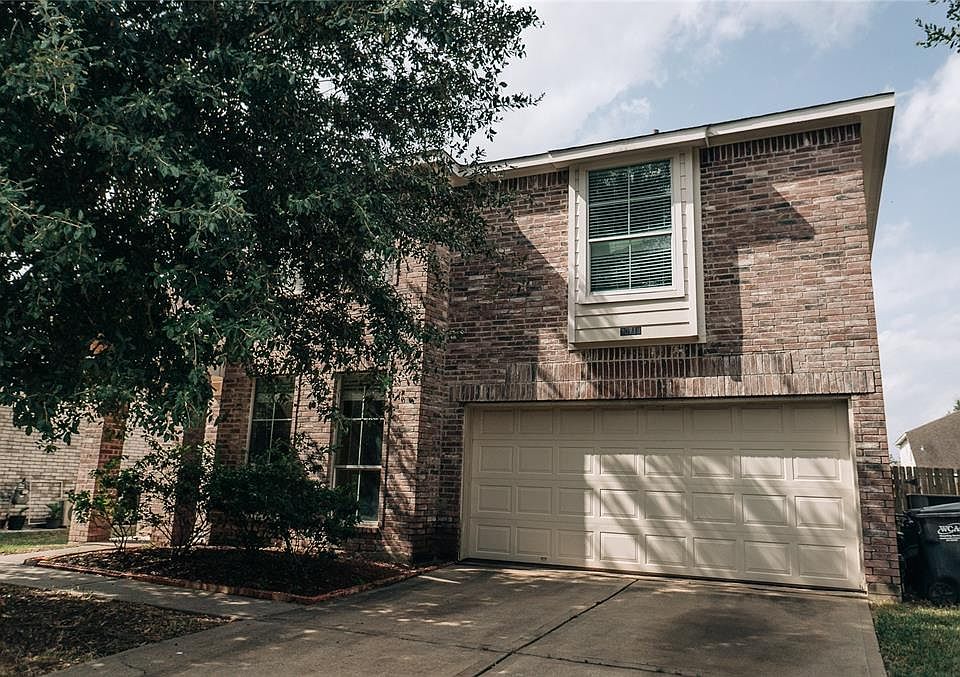 1st image of 20718 Fernwick Village Dr