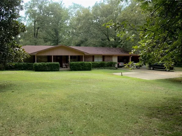 846 Venus Ave, Pineville, LA 71360