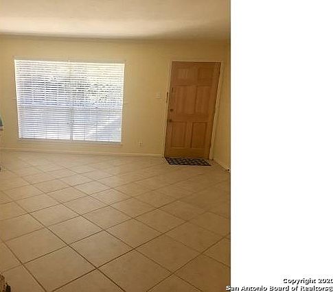 4th image of 8401 N New Braunfels Ave APT 116A