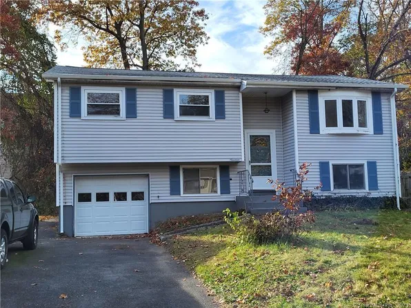 19 Southwind Drive, Norwalk, CT 06854