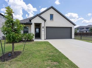 106 Buckeye St, Forney, TX 75126