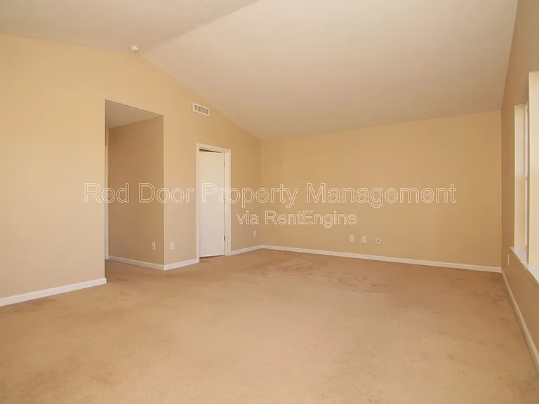 12419 Deerview Dr — Photo 11