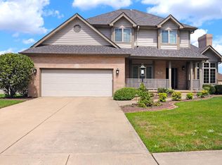 101 Salisbury Dr, Munster, IN 46321