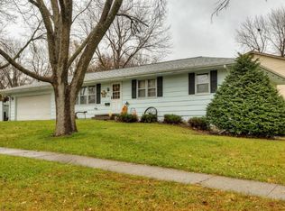 404 N L St, Indianola, IA 50125