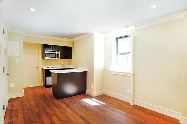 Rented by Town Residential | media 35