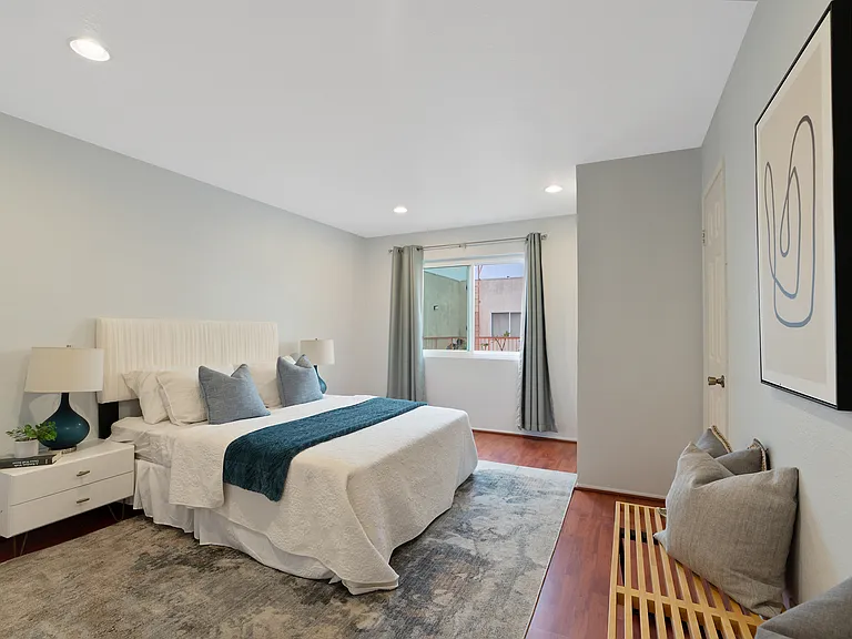 2310 N Fairview St #210 — Photo 19