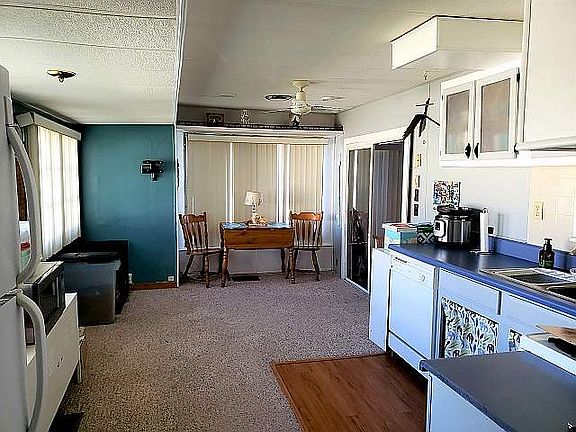 4th image of 1026 Rainbow Cir