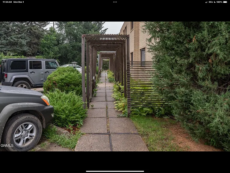 1706 E Boulevard Ave #8 — Photo 3