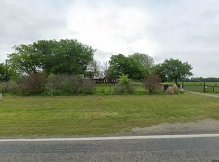 3686 Fm 100, Honey Grove, TX 75446