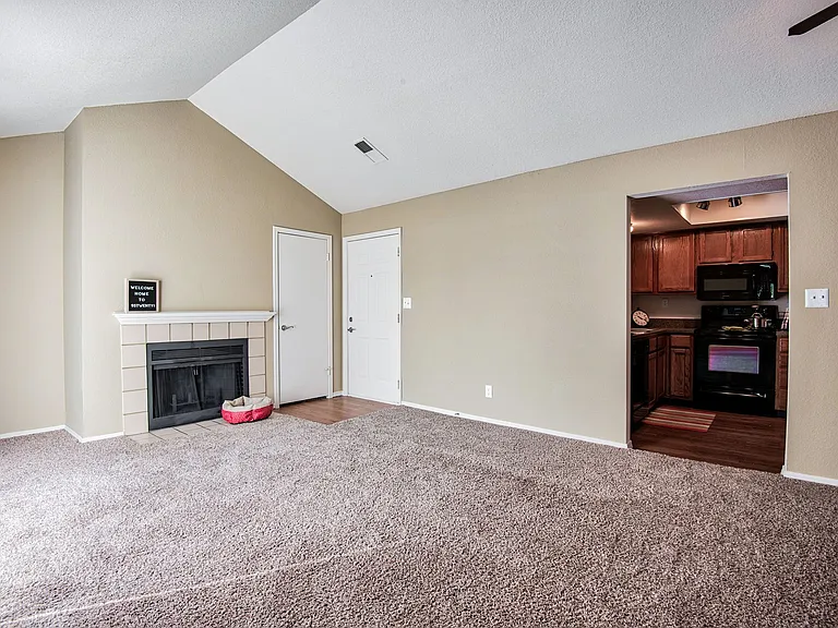 9320 S College Ave — Photo 46