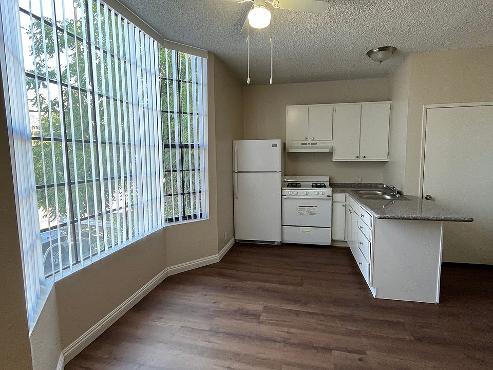 1st image of 10256 McClemont Ave APT 202