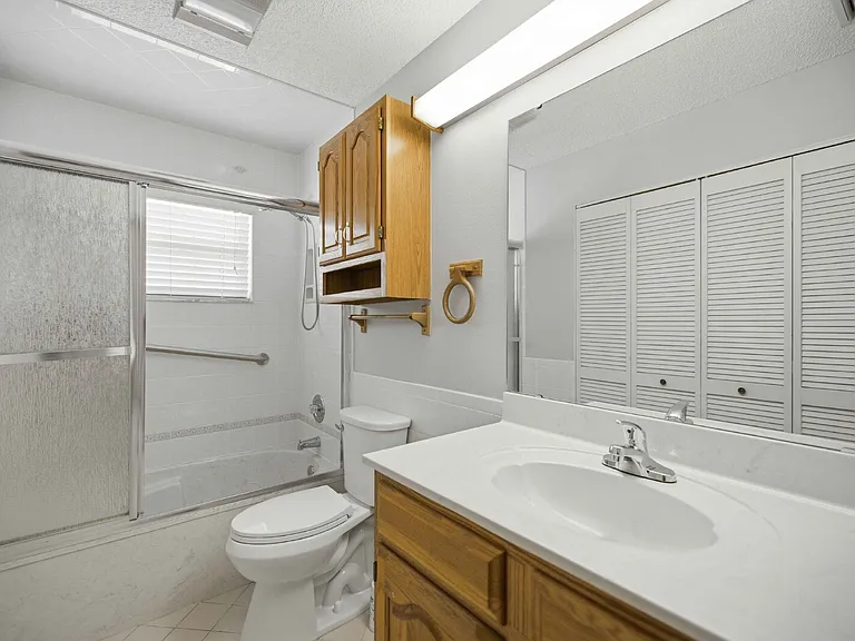9177 SW 91st Cir — Photo 11