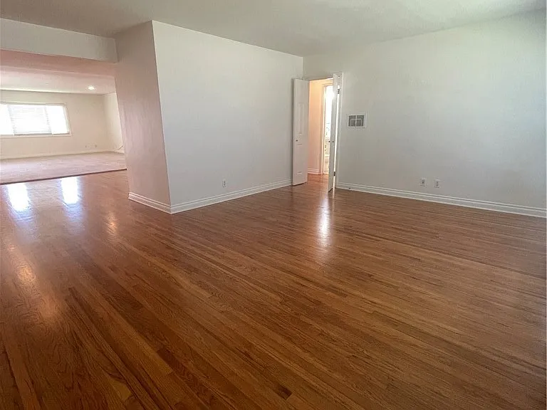 622 Indianapolis Ave — Photo 3