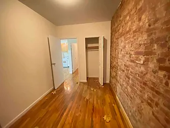 Rented by Best Apartments North Inc