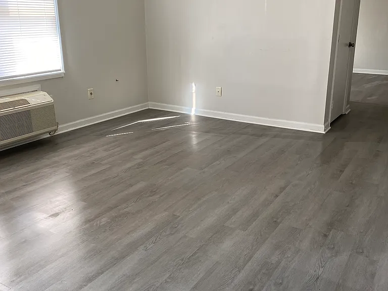 125 E Walnut St #29 — Photo 13