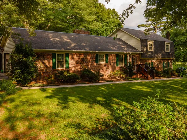 316 Brewer Rd, Walhalla, SC 29691