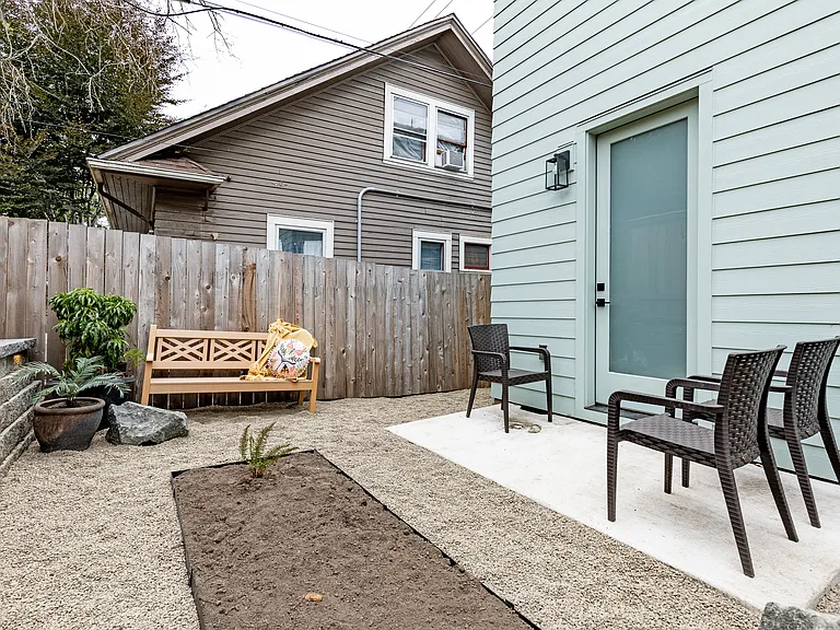3315 NE Rodney Ave #A — Photo 10