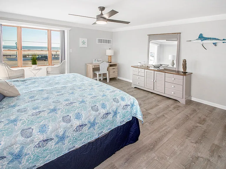1101 E Brigantine Ave #4 — Photo 13