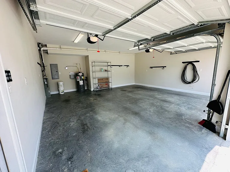 4922 Briar Rock Ln — Photo 22