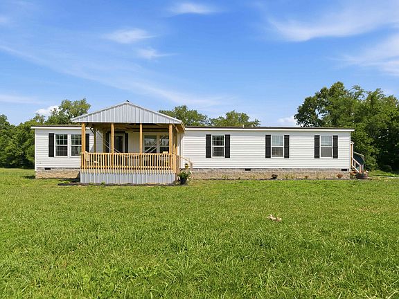 2nd image of 1381 Cowan Rd
