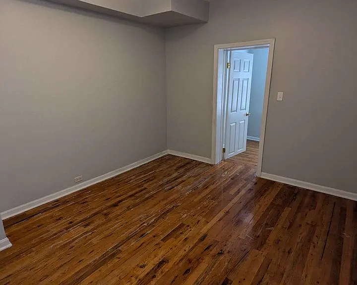 1052 N Springfield Ave #2 — Photo 12