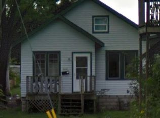 1022 Smith St, Green Bay, WI 54302