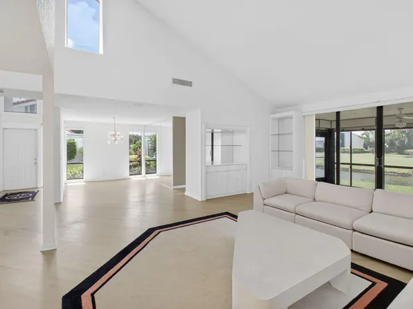 19630 Sawgrass Circle #2901, Boca Raton, FL 33434