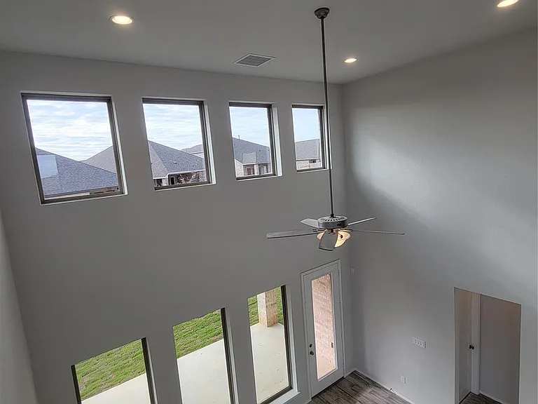 113 Bluff Creek Ln — Photo 21