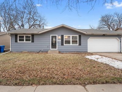 4304 E Walker Way, Sioux Falls, SD, 57103