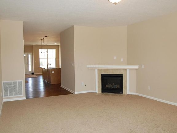 3rd image of 138 Lakes At Cheshire Dr