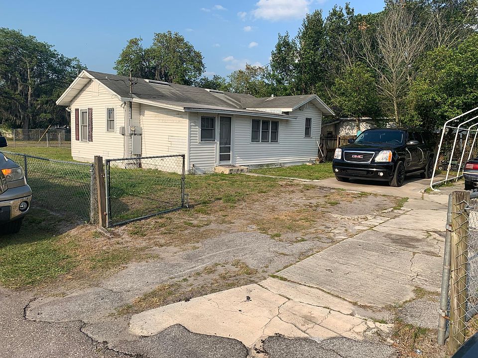 1st image of 2231 Weber St