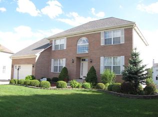 22549 W Prairie Xing, Plainfield, IL 60544
